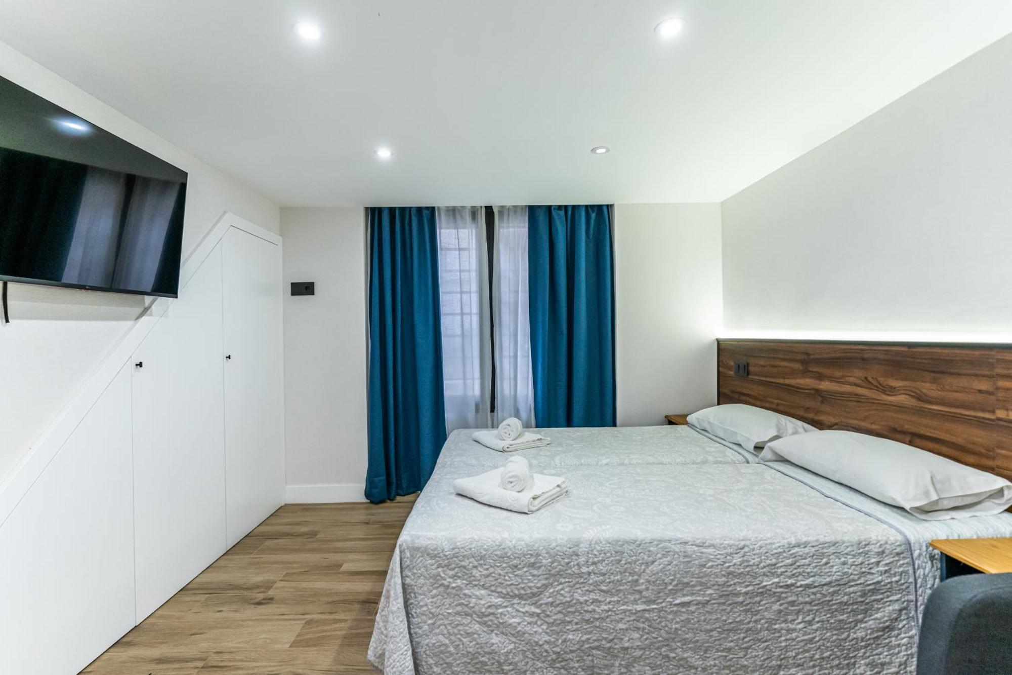 Cc Atocha Apartments Madrid Ngoại thất bức ảnh