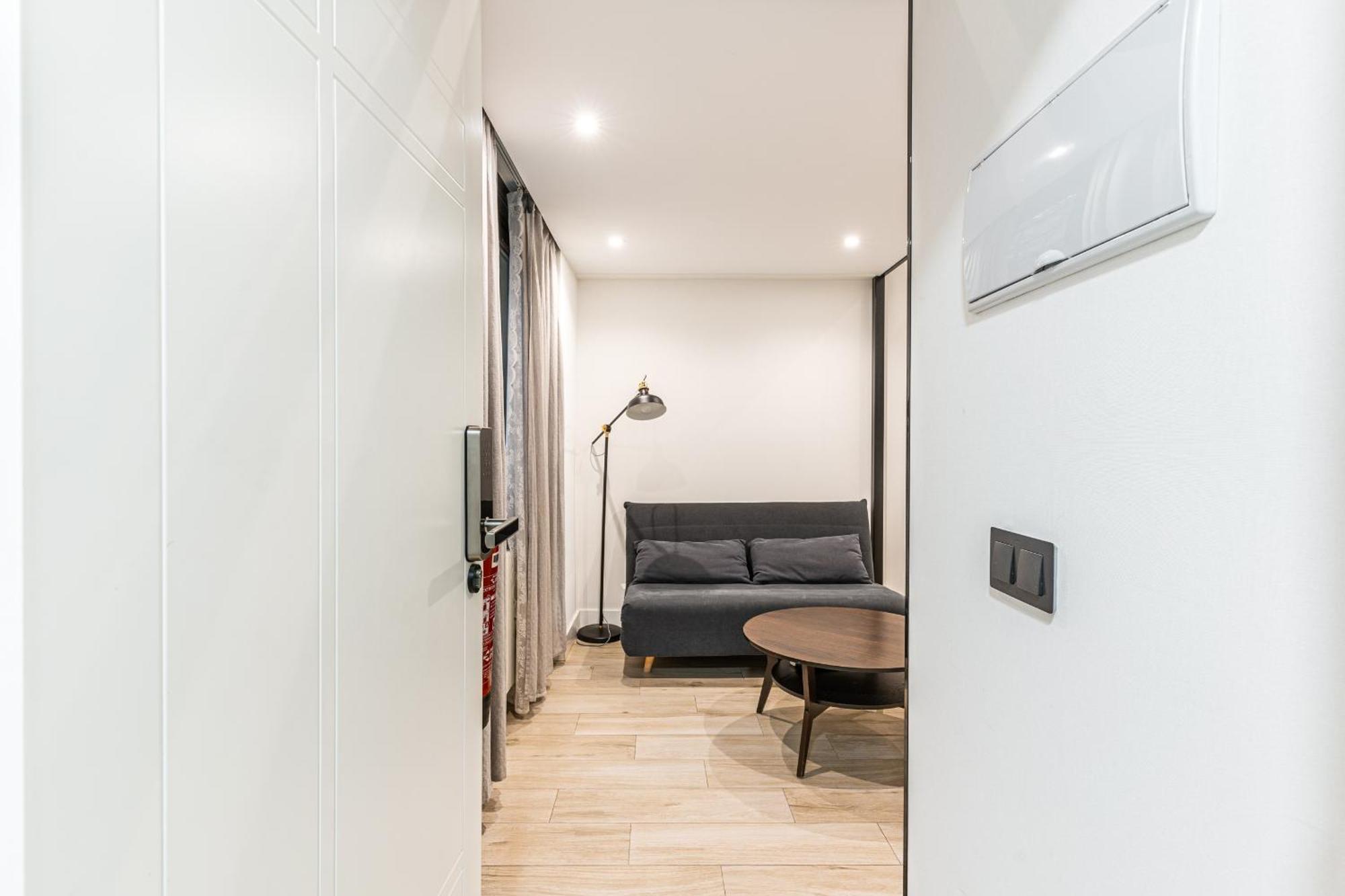 Cc Atocha Apartments Madrid Ngoại thất bức ảnh